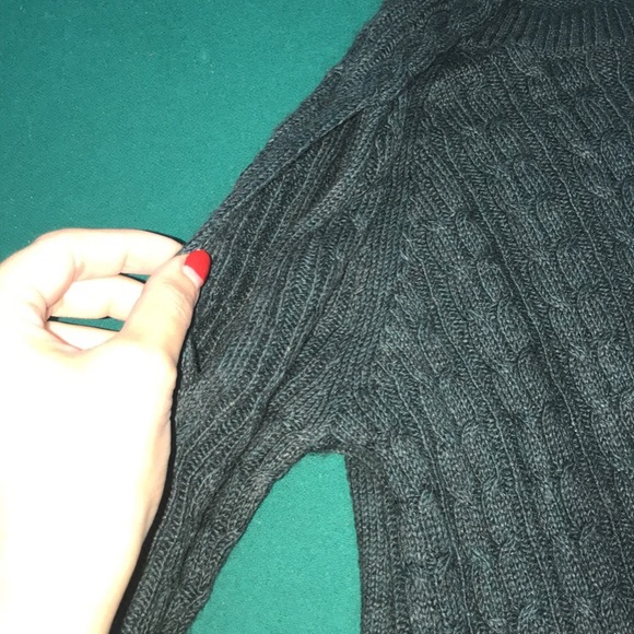 Sweater - Picture 3 of 4